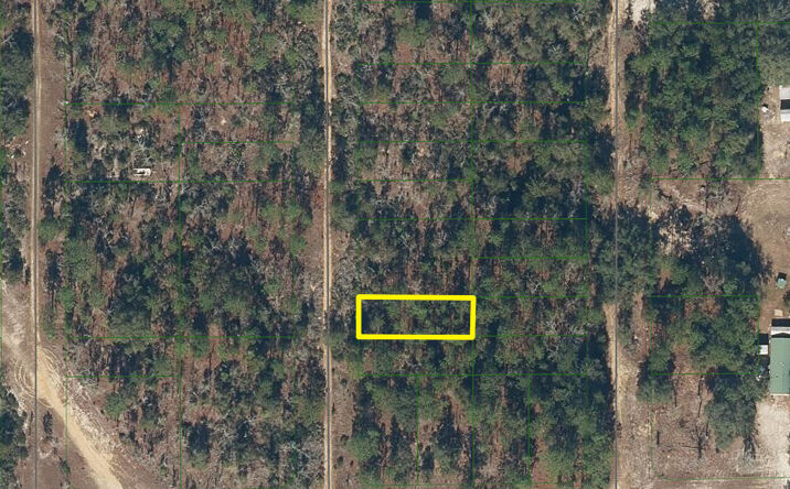 Pictures of Land property located at 104 Pine Rd, Interlachen, FL 32148 for sales - image #1