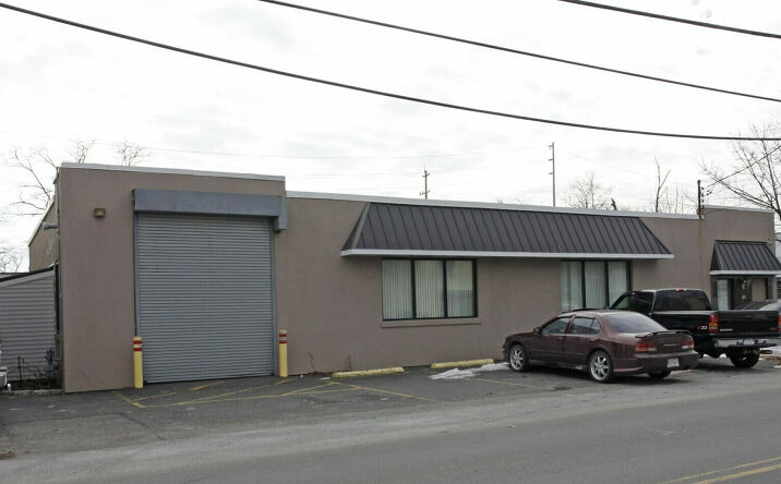 Pictures of Industrial property located at 384 Moffitt Blvd, Islip, NY 11751 for sales - image #1