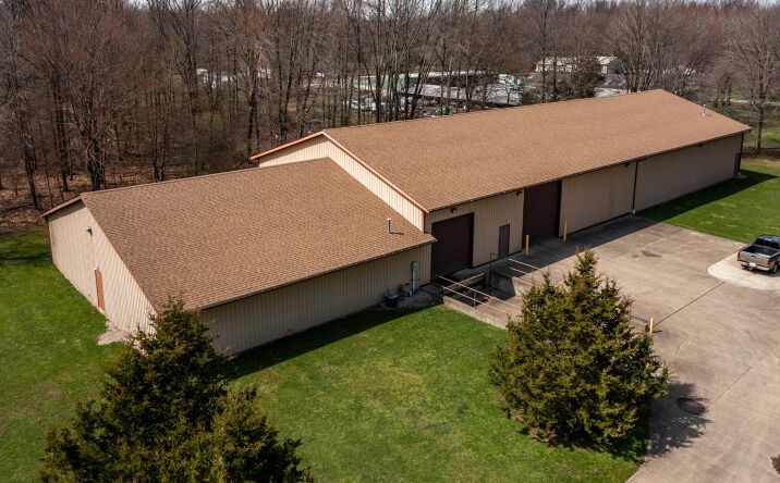 Pictures of Industrial property located at 1050 Sunnyside Rd, Vermilion, OH 44089 for sales - image #1