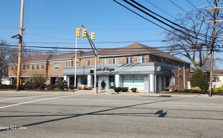 Pictures of Office property located at 474 Sylvan Ave, Englewood Cliffs, NJ 07632 for sales - image #1
