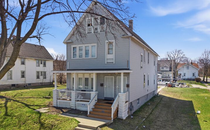 Pictures of Multifamily property located at 3459 N 8th St, Milwaukee, WI 53206 for sales - image #1