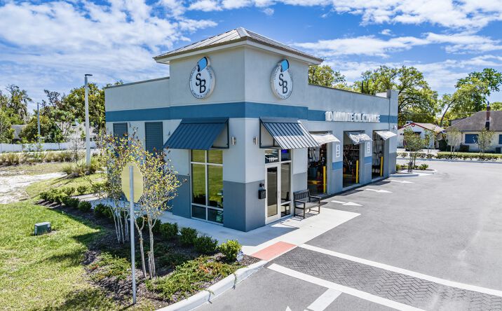 Pictures of Retail property located at 189 S Ronald Reagan Blvd, Longwood, FL 32750 for sales - image #1
