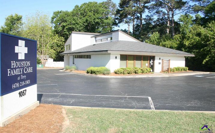 Pictures of Office property located at 1057 Morningside Dr, Perry, GA 31069 for sales - image #1
