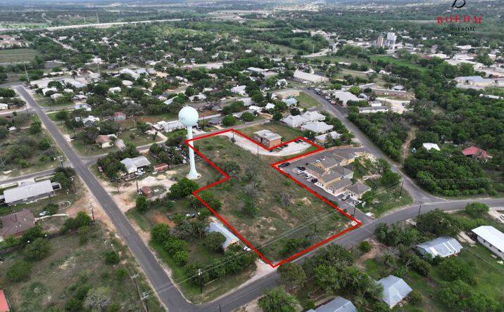 Pictures of Land property located at 709 Fifth Street, Comfort, TX 78013 for sales - image #1