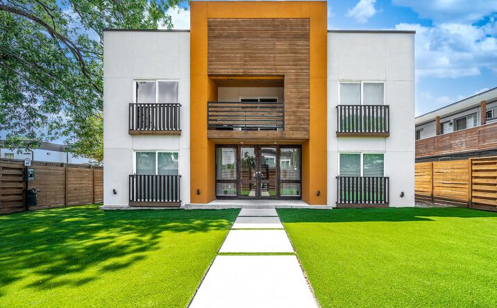 Pictures of Multifamily property located at 1415 Bennett Ave, Dallas, TX 75206 for sales - image #1