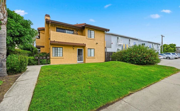 Pictures of Multifamily property located at 1460 Hornblend, San Diego, CA 92109 for sales - image #1