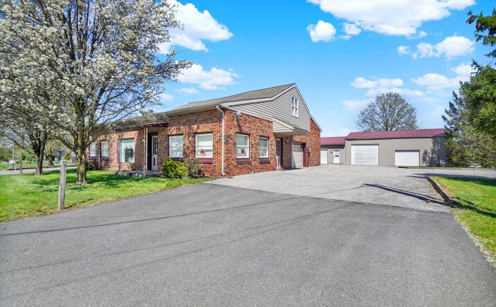 Pictures of Retail, Office, Mixed Use, Special Purpose property located at 2553 Roosevelt Ave, York, PA 17408 for sales - image #1