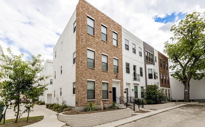 Pictures of Multifamily property located at 144 N Cherry St, #101,#102,#103,#104, San Antonio, TX 78202 for sales - image #1