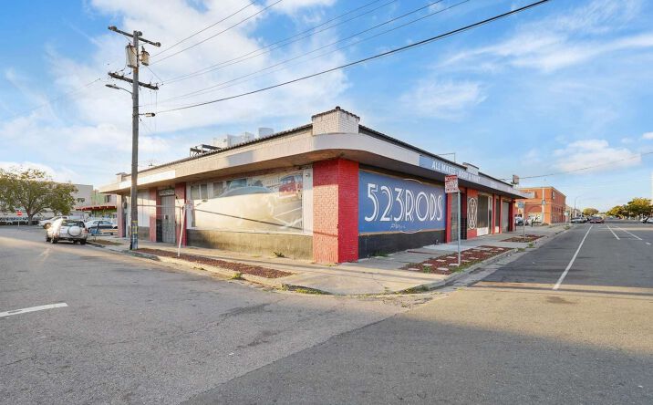 Pictures of Industrial property located at 245 24th St, Richmond, PA 16503-1930 for sales - image #1