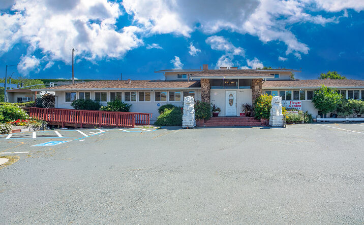 Pictures of Mixed Use, Retail property located at 2820 Broadmoor Ave, Concord, CA 94520 for sales - image #1