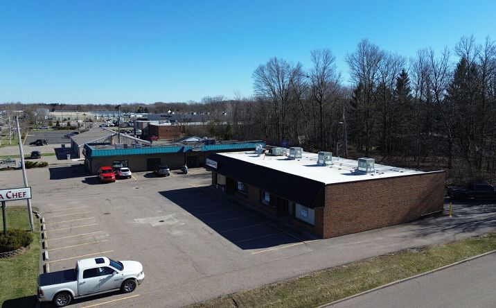 Pictures of Retail property located at 9109 OH-14, Streetsboro, OH 44241 for sales - image #1