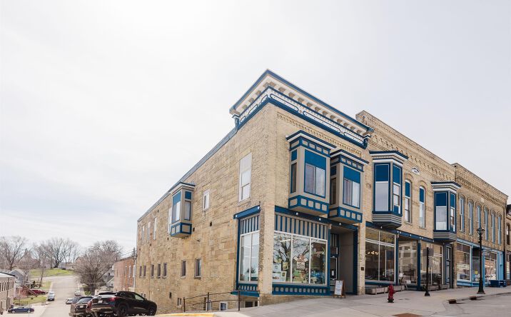 Pictures of Retail, Office, Hospitality, Multifamily property located at 104 High, Mineral Point, WI 53565 for sales - image #1