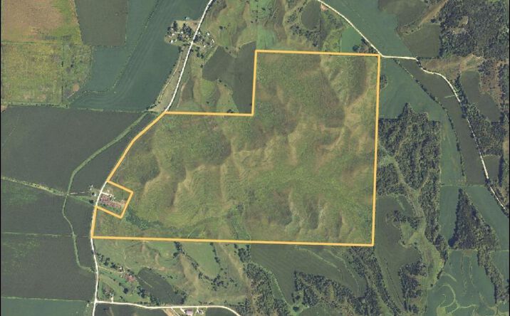 Pictures of Land property located at Oak Avenue, Castana, IA 51010 for sales - image #1