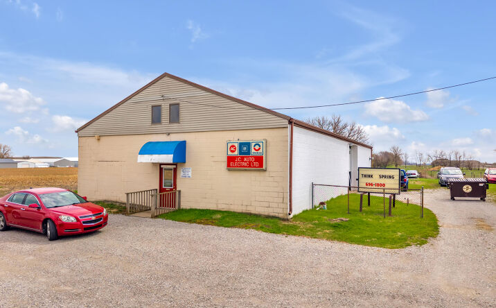 Pictures of Mixed Use, Industrial property located at 10805 W 181st Avenue, Lowell, IN 46356 for sales - image #1