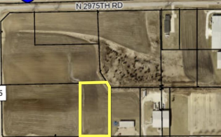 Pictures of Land property located at Lot 1 Cougar Drive, Peru, IL 61354 for sales - image #1
