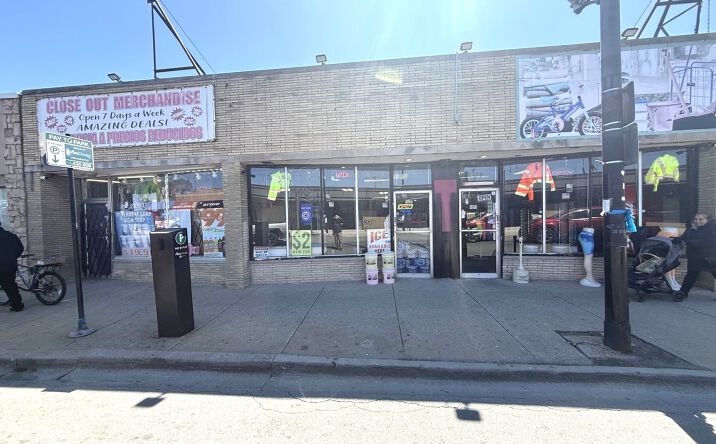 Pictures of Retail property located at 4019 W 63rd Street, Chicago, IL 60629 for sales - image #1