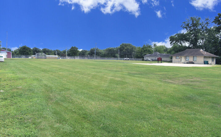 Pictures of Land, Retail property located at 281 S Main Street, Seneca, IL 61360 for sales - image #1