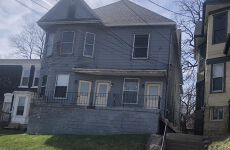 31618840