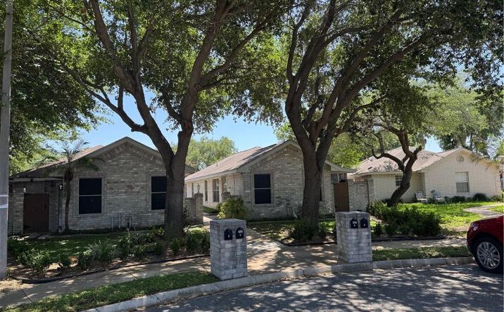 Pictures of Multifamily property located at 6700 N 8th Street, McAllen, TX 78504 for sales - image #1