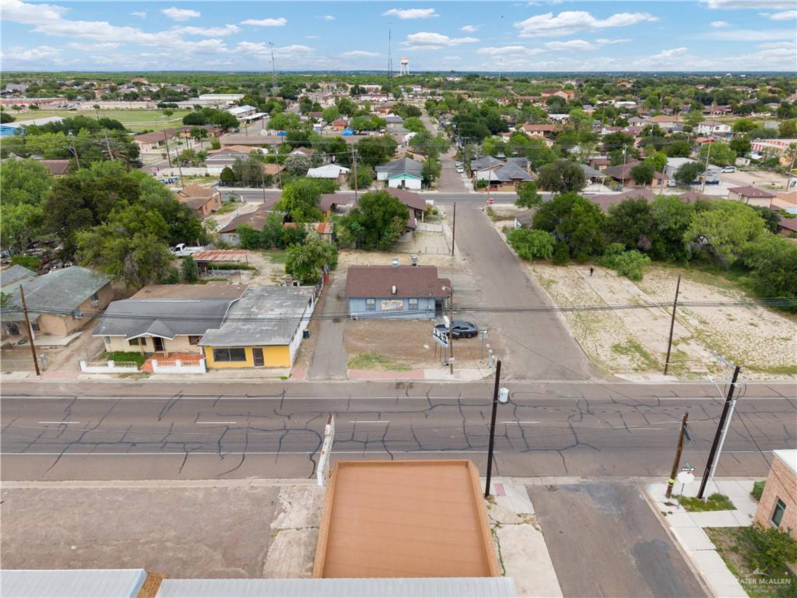 402 N Grant St, Roma, TX 78584