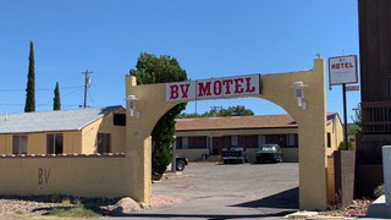 115 W Gaviland Street, Searchlight, NV 89046