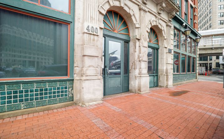 Pictures of Retail property located at 400 Grand River Ave, Detroit, MI 48226 for sales - image #1