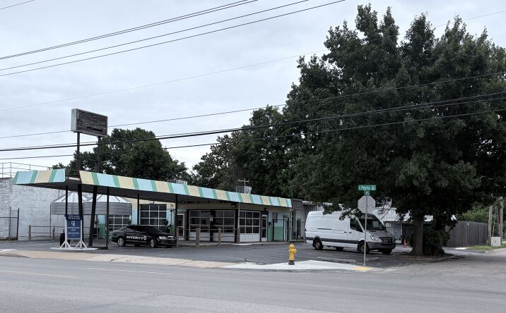 Pictures of Retail, Hospitality property located at 4225 S Peoria, Tulsa, OK 74105 for sales - image #1