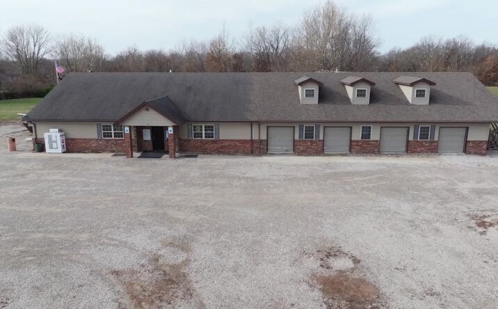 Pictures of Retail property located at 15281 State Highway 109, Dow, Dow, IL 62022 for sales - image #1