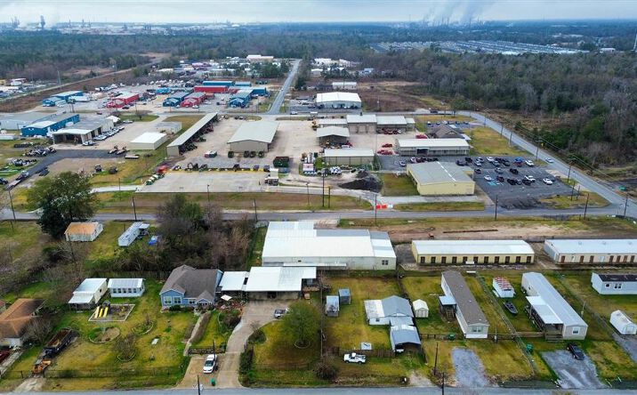 Pictures of Industrial property located at 2119 Estelle Drive, Sulphur, LA 70665 for sales - image #1