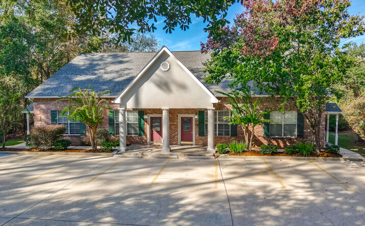 Pictures of Office property located at 1330 Park Dr., Mandeville, LA 70471 for sales - image #1