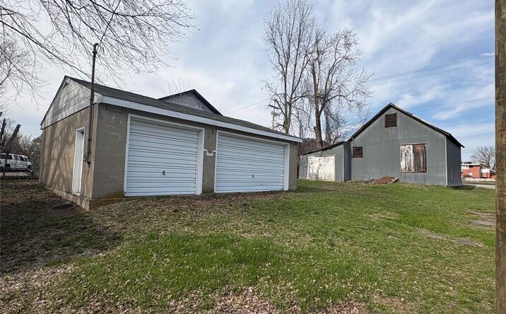 Pictures of Mixed Use, Industrial property located at 22 1st Street, Port Jervis, NY 12771 for sales - image #1