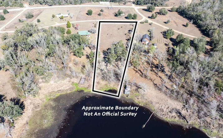 Pictures of Land property located at Vacant NW Live Oak Circle, Jennings, FL 32053 for sales - image #1