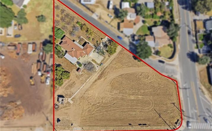 Pictures of Land property located at 10721 Andora, Chatsworth, CA 91311 for sales - image #1