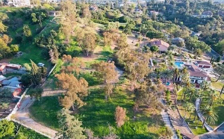 Pictures of Land property located at 402 E De Anza Height Dr, San Dimas, CA 91773 for sales - image #1