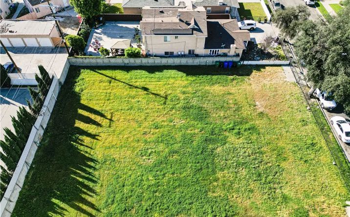 Pictures of Land property located at 5926 Lemp, North Hollywood, CA 91601 for sales - image #1