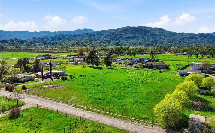 Pictures of Land property located at 20825 Napa, Middletown, CA 95461 for sales - image #1