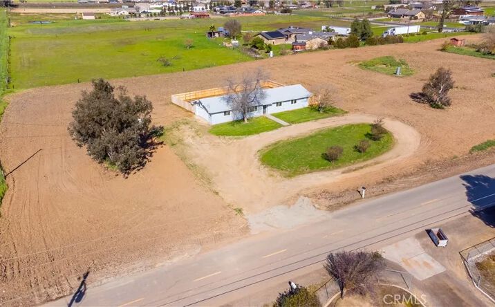 Pictures of Multifamily property located at 34937 Avenue 13 1/2, Madera, CA 93636 for sales - image #1
