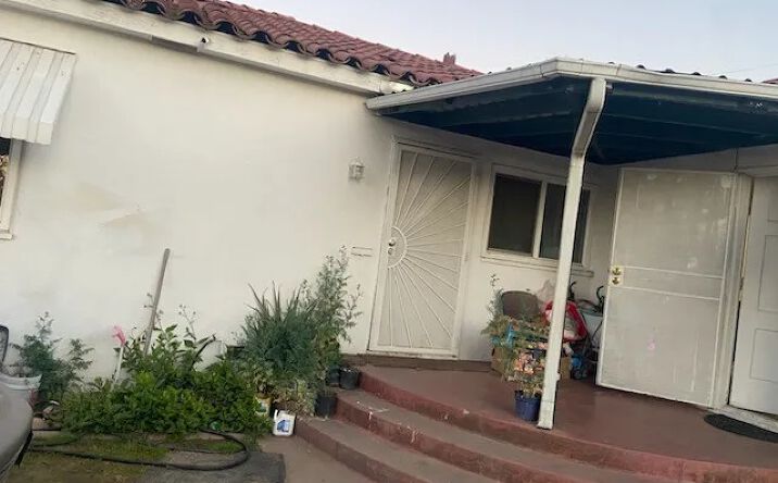 Pictures of Multifamily property located at 623 W Hedges Avenue, Fresno, CA 93728 for sales - image #1