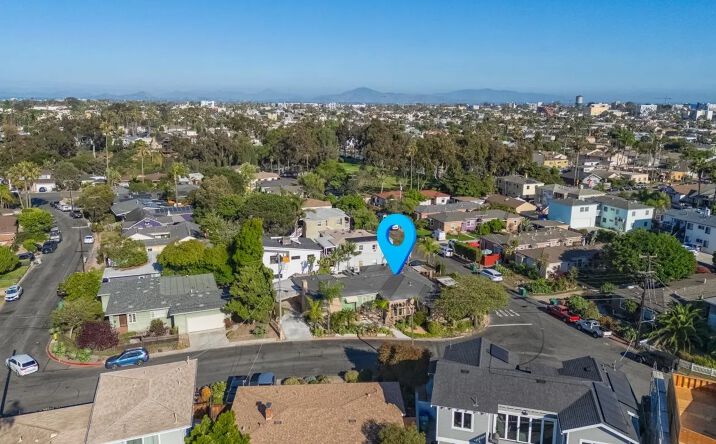 Pictures of Multifamily property located at 1815 Mission Cliff Dr, San Diego, CA 92116 for sales - image #1
