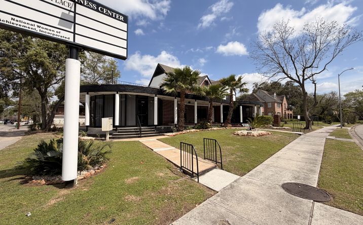 Pictures of Mixed Use, Office, Retail property located at 2601 Prospect St, Houston, TX 77004 for sales - image #1