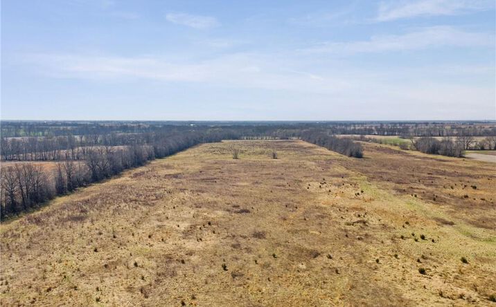 Pictures of Land property located at Iguana Road, Brookfield, MO 64628 for sales - image #1