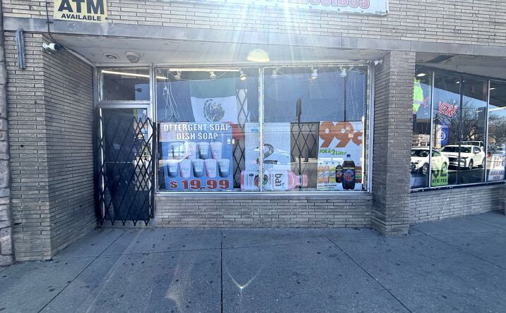 Pictures of Retail property located at 4017 W 63rd Street, Chicago, IL 60629 for sales - image #1