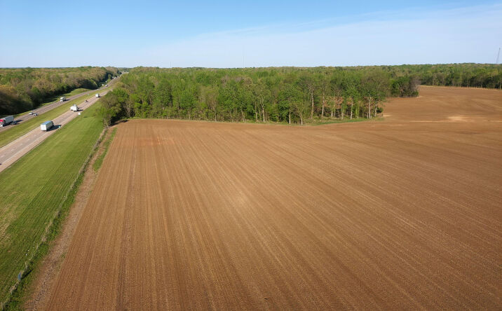 Pictures of Land property located at Fly Road, Jackson, TN 38305 for sales - image #1