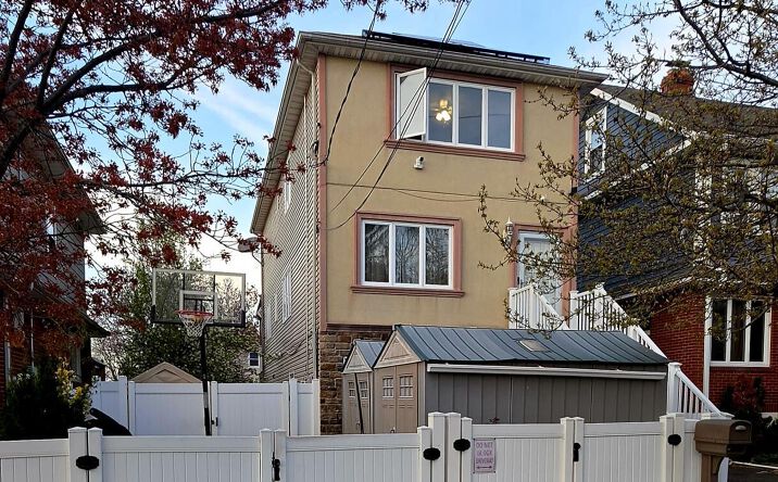 Pictures of Multifamily property located at 35 Ronald Avenue, Staten Island, NY 10303 for sales - image #1