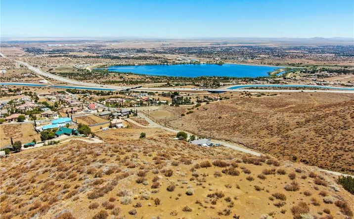 Pictures of Land property located at Mccoy Ranch Rd & Tierra Subida, Palmdale, CA 93551 for sales - image #1