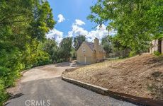 31633107
