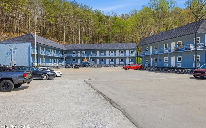 Pictures of Multifamily, Land property located at 281 John McGhee Blvd, Caryville, TN 37714 for sales - image #1