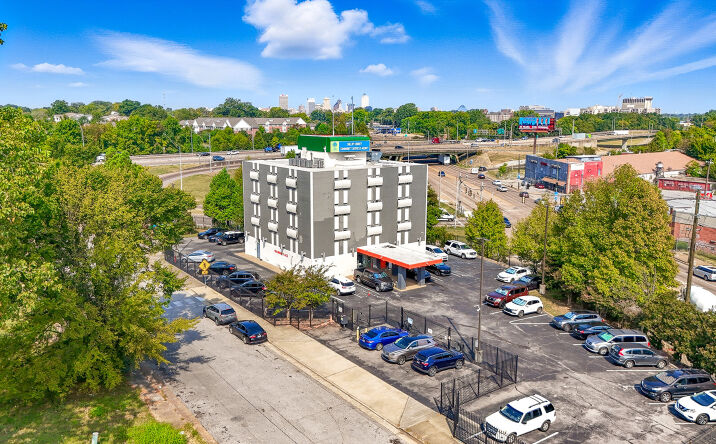 Pictures of Office property located at 1188 Minna Pl, Memphis, TN 38104 for sales - image #1