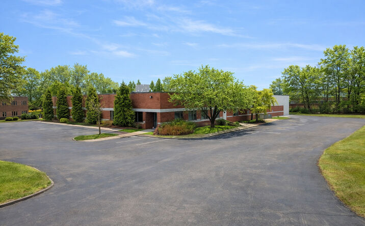 Pictures of Office property located at 4 Blackstone Valley Place, Lincoln, RI 02865 for sales - image #1
