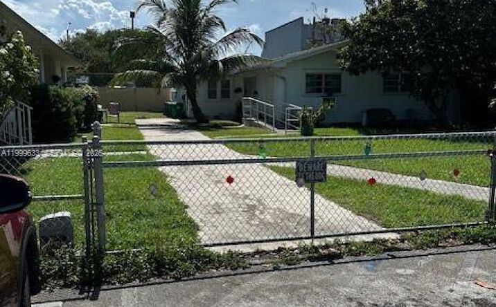 Pictures of Multifamily property located at 474 NW 26th Ave, Miami, FL 33125 for sales - image #1
